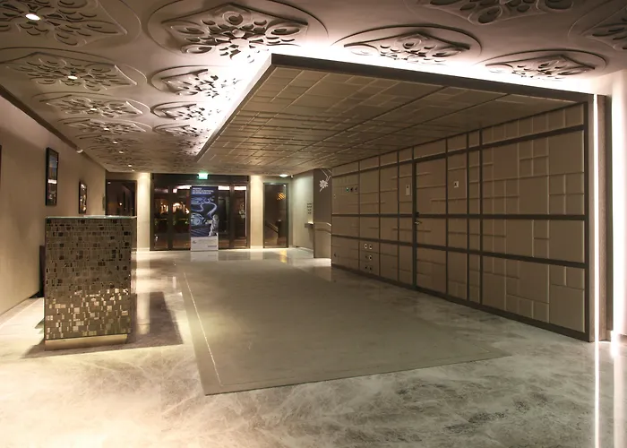 Hotel céntrico: Hotel De Paris Saint-Tropez